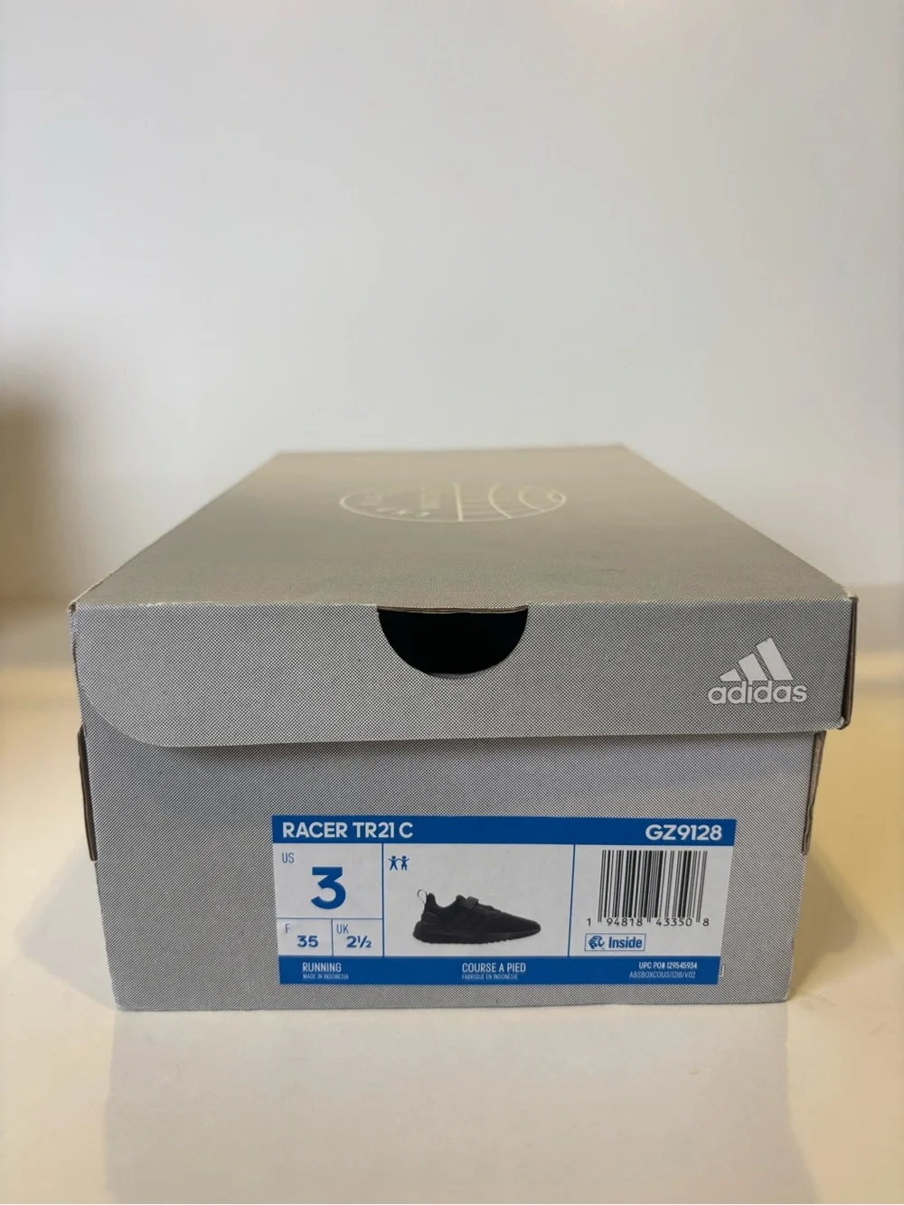 NWT adidas Kids Racer TR21 C Triple Black Sneakers Sz 3